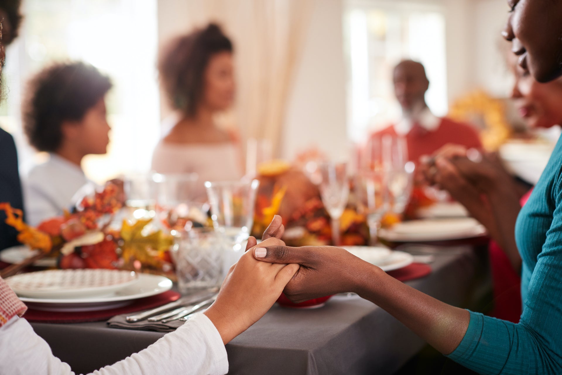 Four Simple Ways to Cultivate a Thankful Heart in Your Children