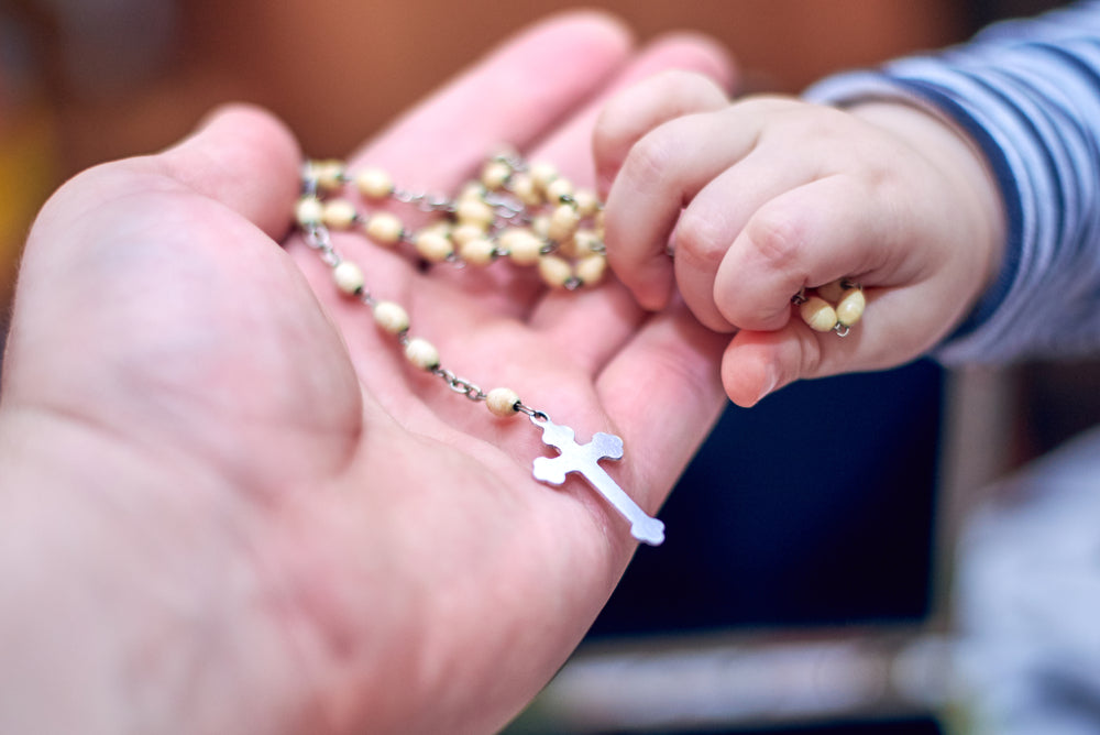 Why Teach Your Children to Memorize Prayers... And How to Do It!